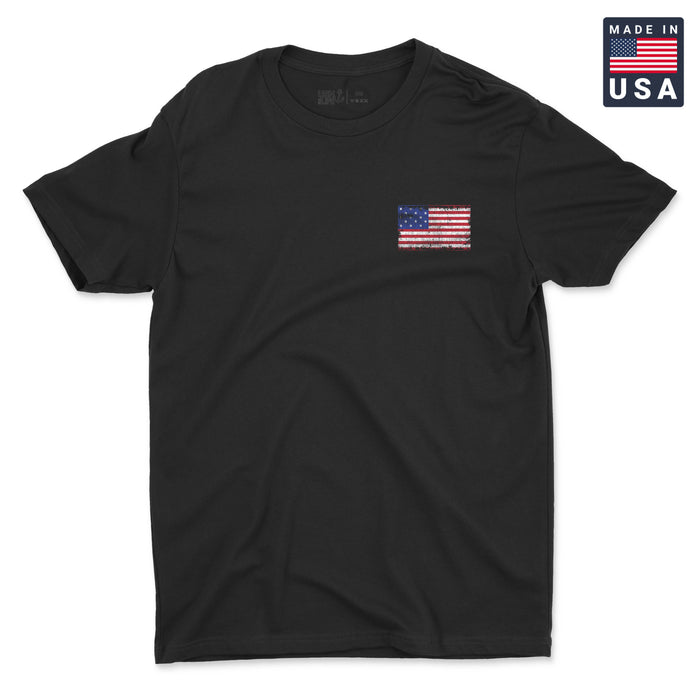Don't Give Up the Ship - Star Spangled Banner Men's T-Shirt